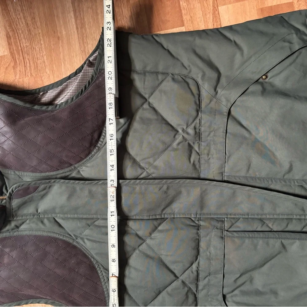 Eddie Bauer Skyliner Down Vest Green Quilted with Leather trim Women's - Picture 8 of 9